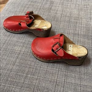 Toddler girl clogs antique